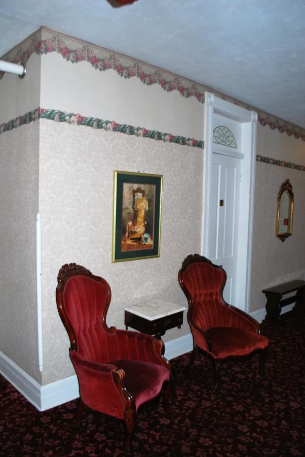 The Historic Park Hotel Put-in-Bay Eksteriør bilde