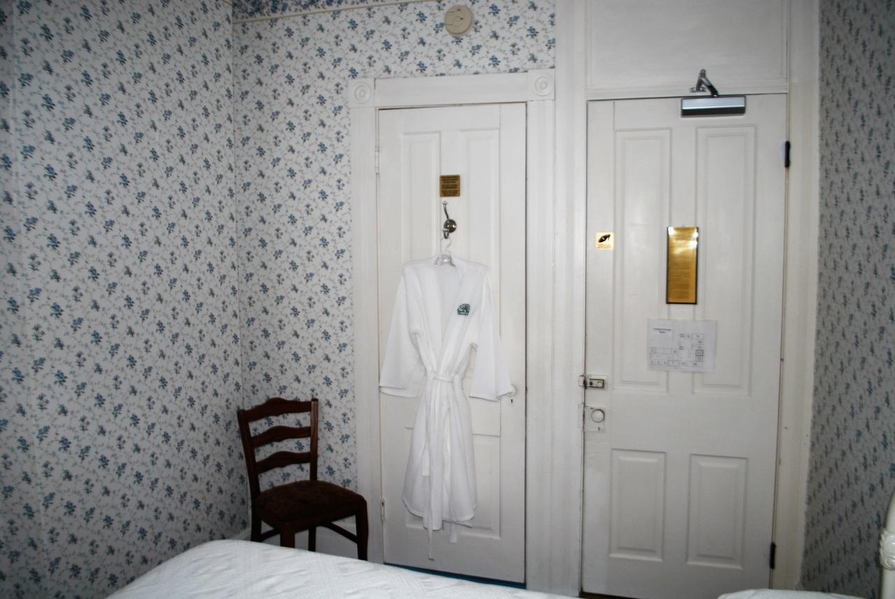 The Historic Park Hotel Put-in-Bay Eksteriør bilde